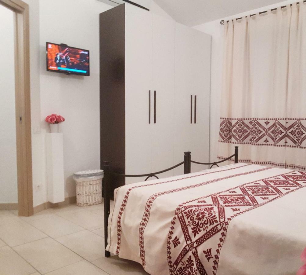 Il Girasole Bed & Breakfast Domus De Maria Dış mekan fotoğraf